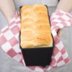 Picture of Vogue Non-Stick Loaf Tin 300mm - GD004