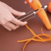 Picture of Vogue Swivel Peeler - D051