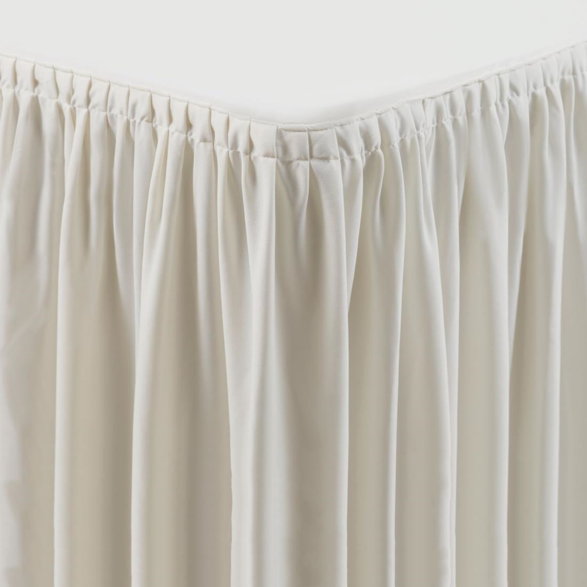 Picture of Table Top Cream Cover & Skirting - PlissÃ© Style - CB085