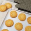 Picture of Vogue Aluminium Baking Tray 527 x 425mm - K446